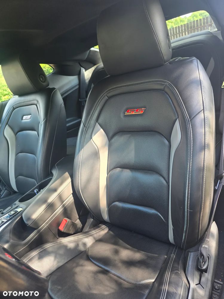 Chevrolet Camaro Coupe 6.2 V8 - 10