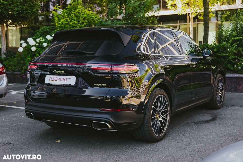 Porsche Cayenne - 11