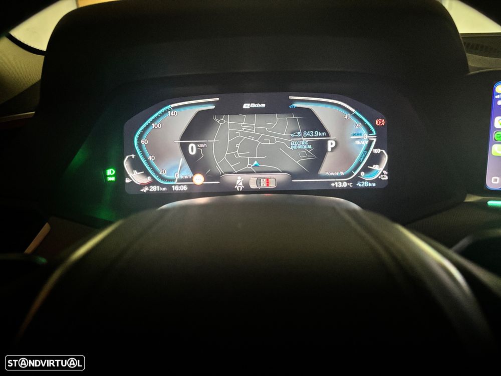 BMW X5 xDrive45e - 4