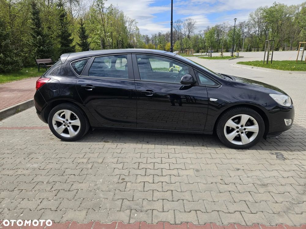 Opel Astra 1.4 Turbo ecoFLEX Start/Stop Edition - 4