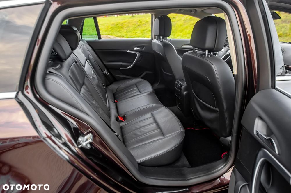 Opel Insignia 2.0 Turbo 4x4 Sport - 22