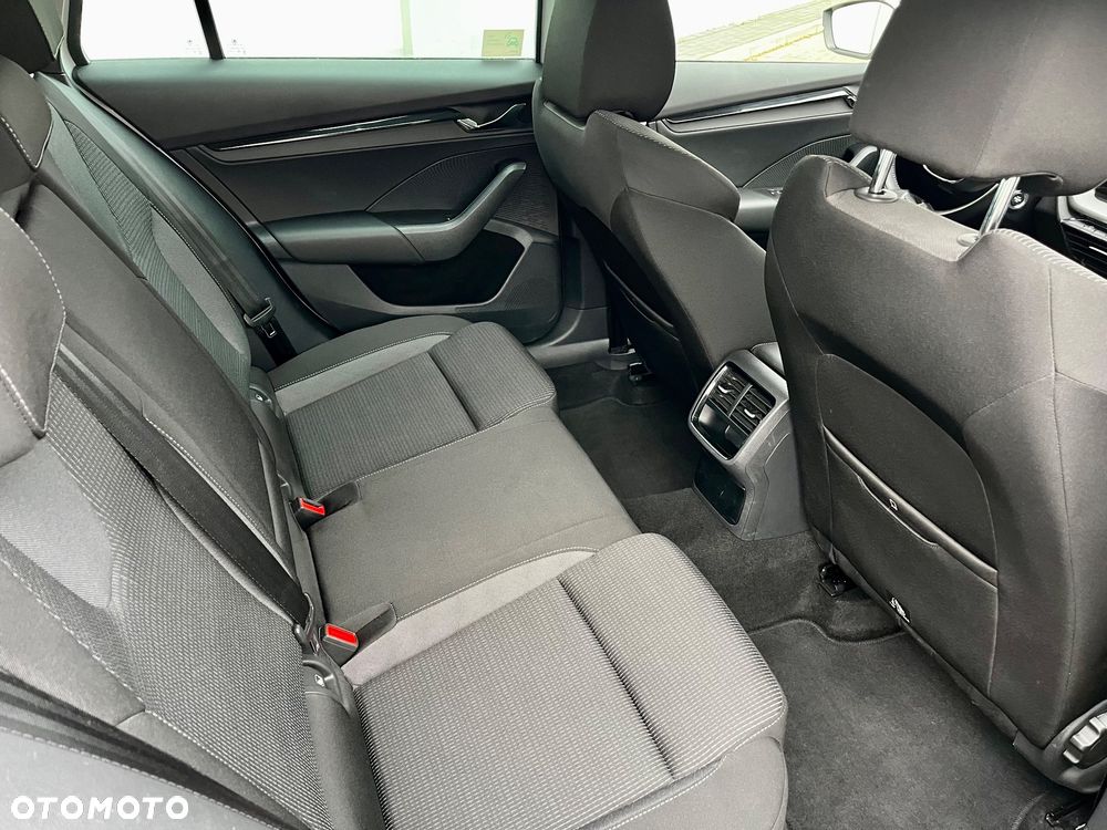 Skoda Octavia 1.5 TSI ACT Ambition - 19