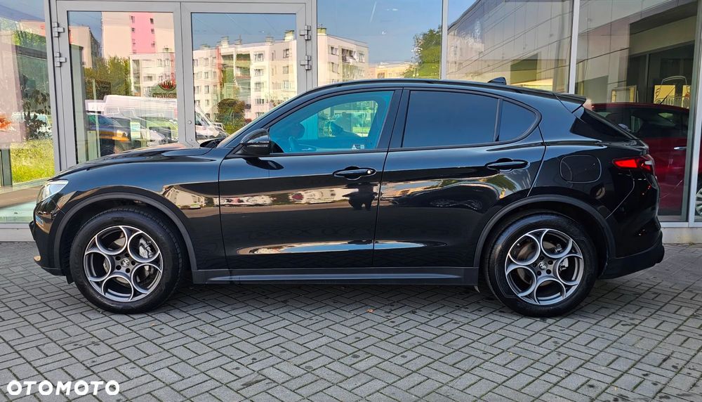 Alfa Romeo Stelvio 2.0 Turbo Sprint Q4 - 10
