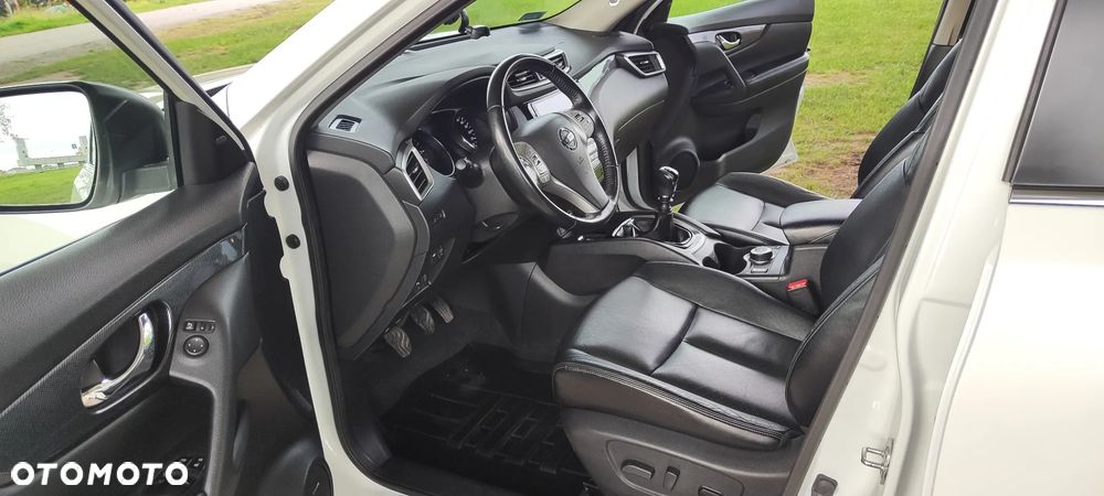 Nissan X-Trail - 4