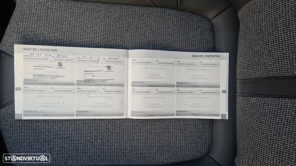 Peugeot 5008 1.5 BlueHDi Allure EAT8 - 58