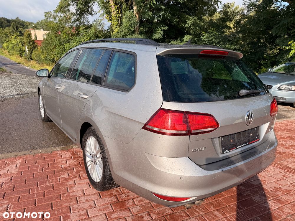 Volkswagen Golf 1.4 TSI BlueMotion Technology Cup - 10