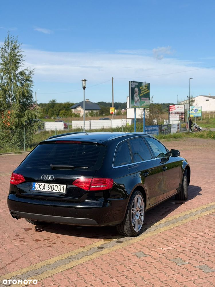 Audi A4 Avant - 9