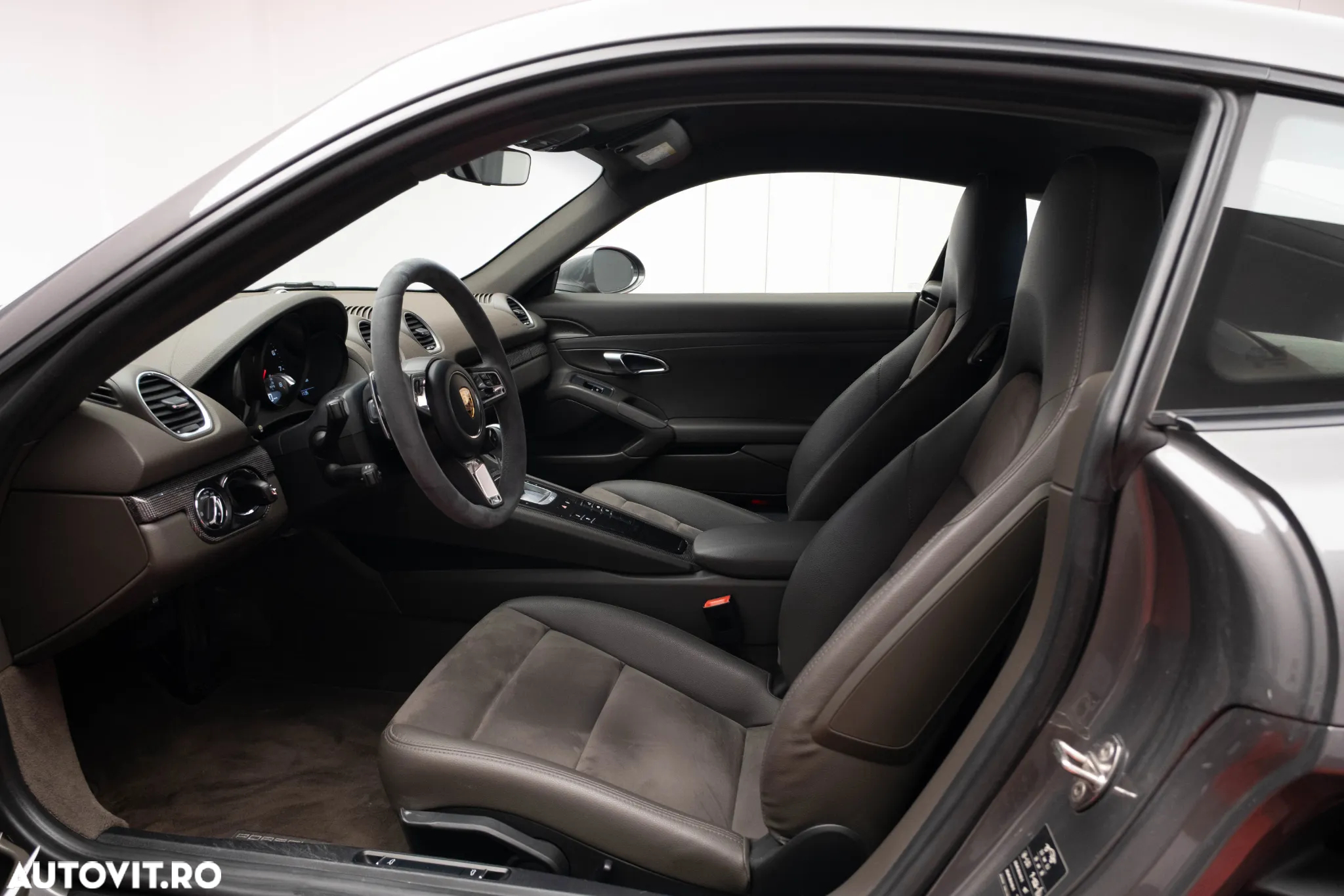 Porsche Cayman 718 PDK - 11