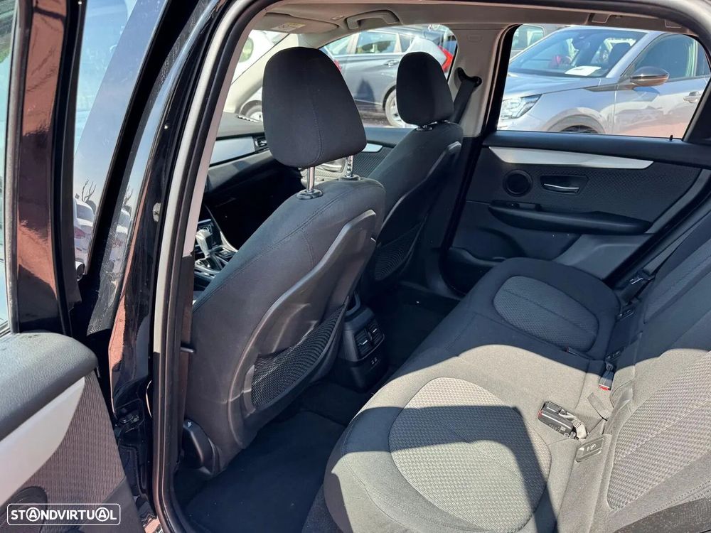 BMW 225xe Active Tourer Advantage - 10