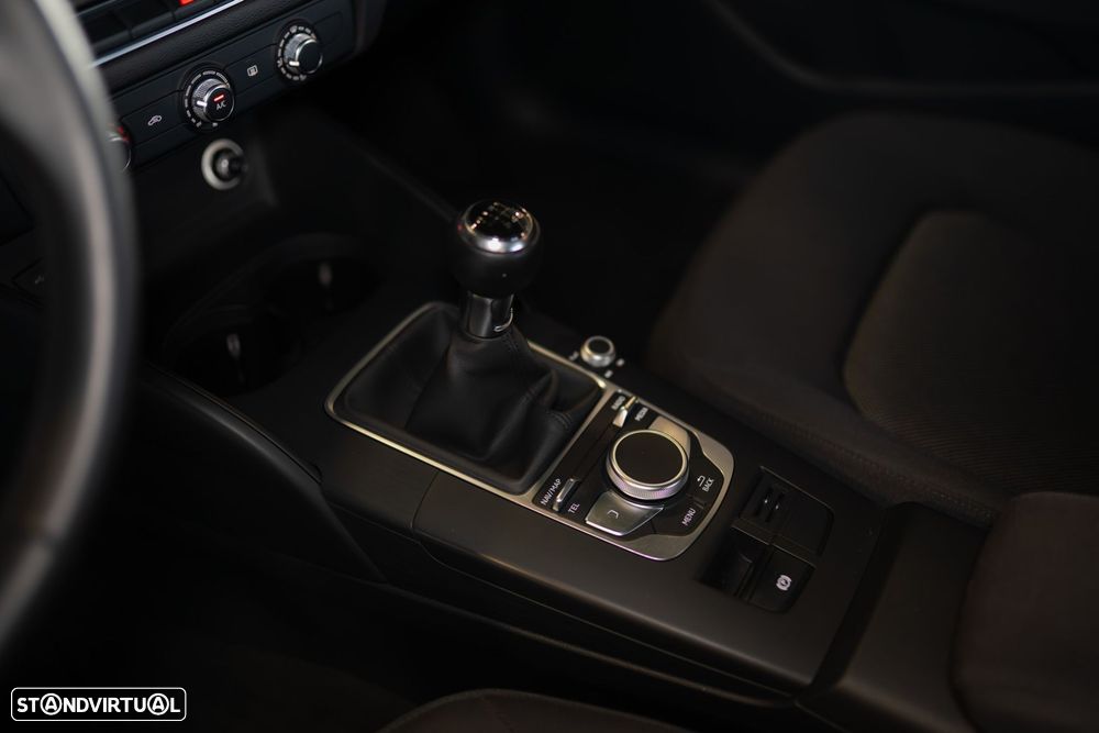 Audi A3 Limousine 1.6 TDI - 30