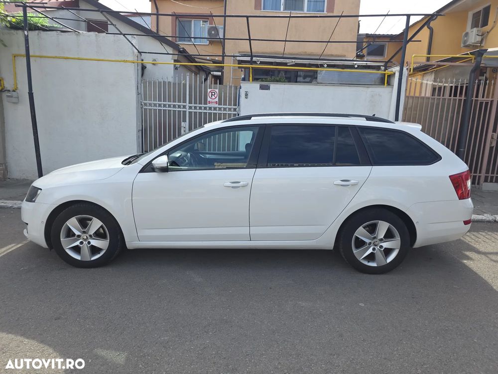 Skoda Octavia ver-2-0-tdi-dsg-ambition - 2