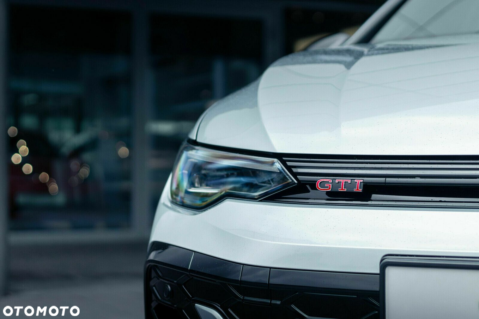 Volkswagen Golf - 11