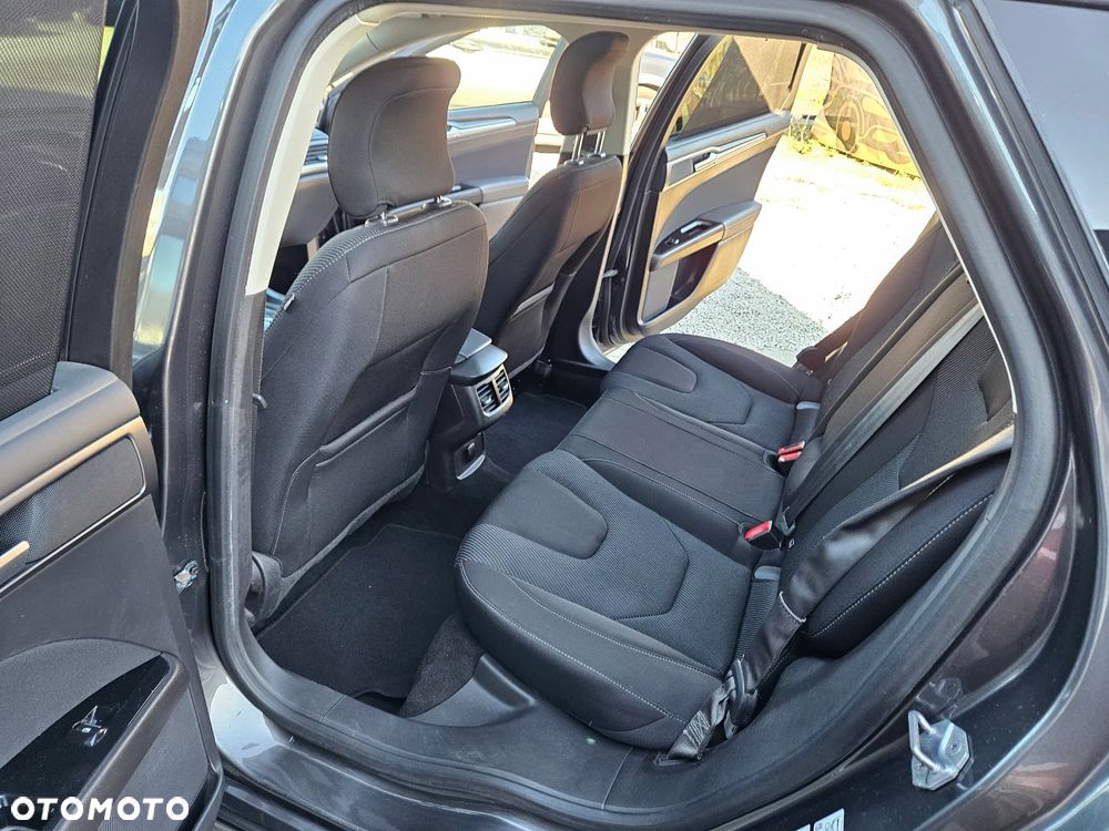 Ford Mondeo 2.0 TDCi Bi-Turbo PowerShift-Aut Titanium - 22