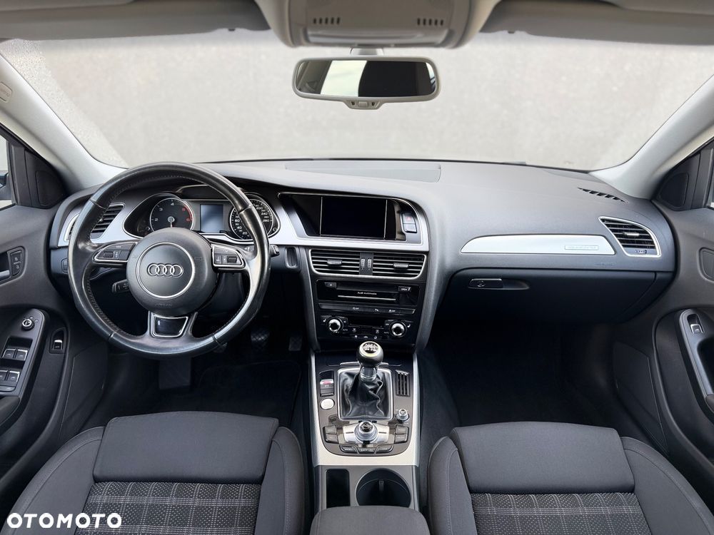 Audi A4 Avant 2.0 TDI DPF clean diesel quattro Ambiente - 8