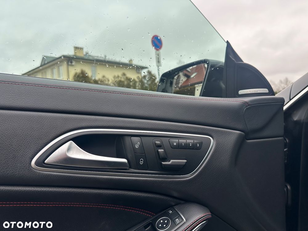 Mercedes-Benz CLA 220 d 7G-DCT AMG Line - 14
