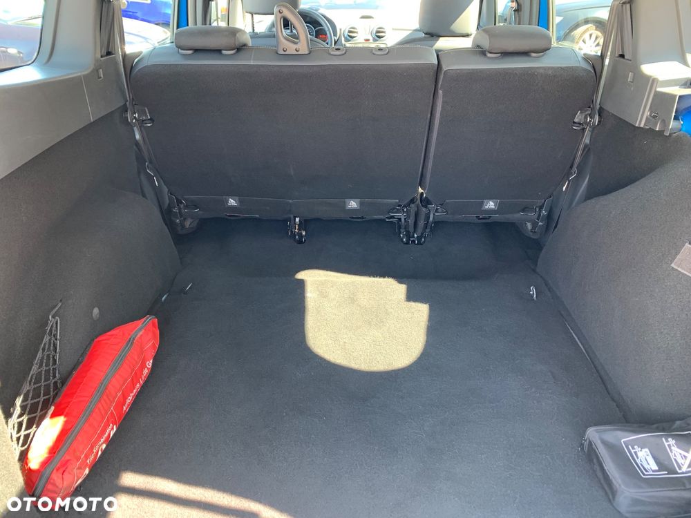 Dacia Lodgy 1.2 TCe Stepway - 19