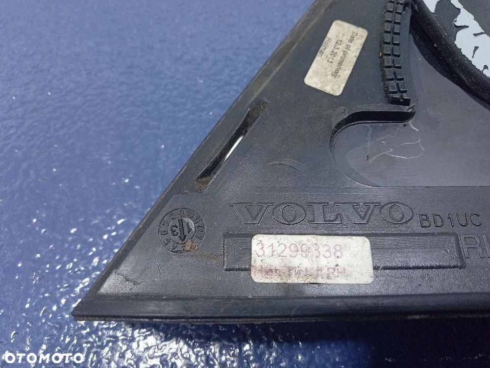 VOLVO V60 I 10-18 SZYBA KAROSERYJNA TYŁ PRAWA 12R 31299338 - 4