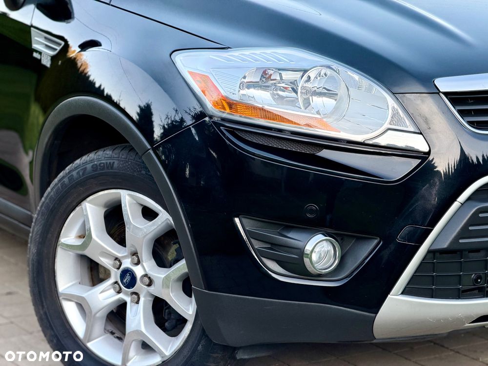 Ford Kuga 2.0 TDCi 4x4 Titanium - 24