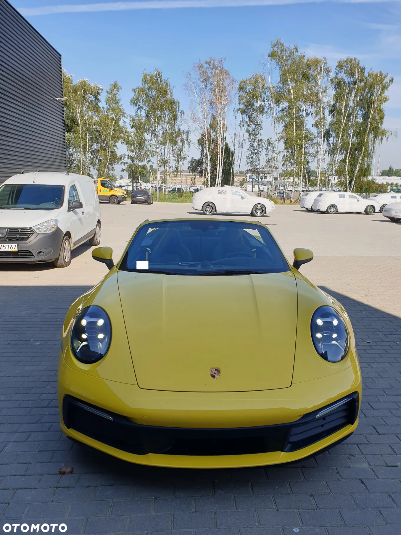 Porsche 911 Carrera 4 Cabrio - 4