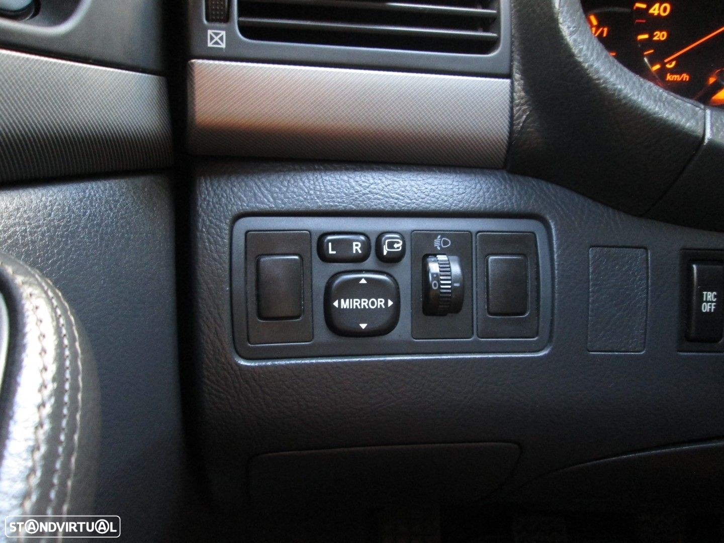 Toyota Avensis SW 2.0 D-4D Sol+GPS - 28