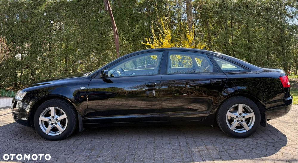 Audi A6 Limousine - 1