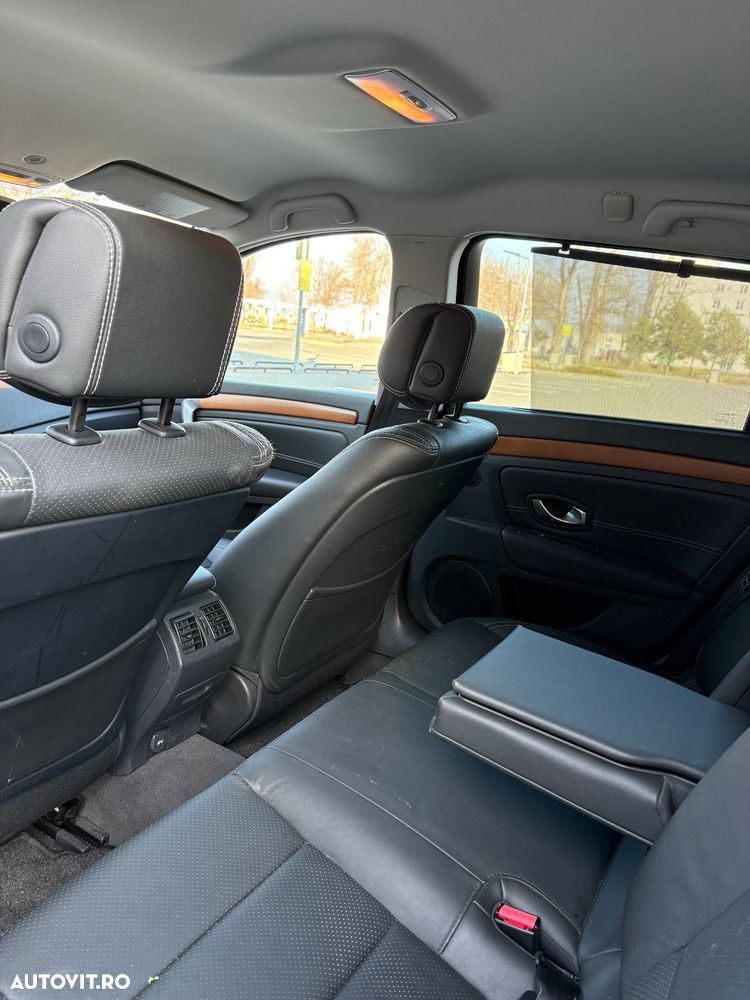 Renault Laguna 2.0 dCi FAP Aut. Initiale - 7