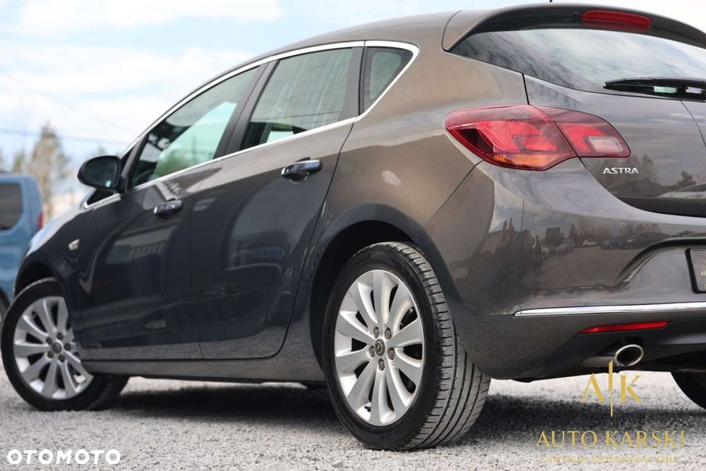 Opel Astra - 18