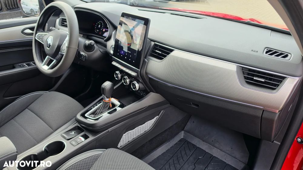 Renault Arkana MHEV 160 EDC Techno - 9