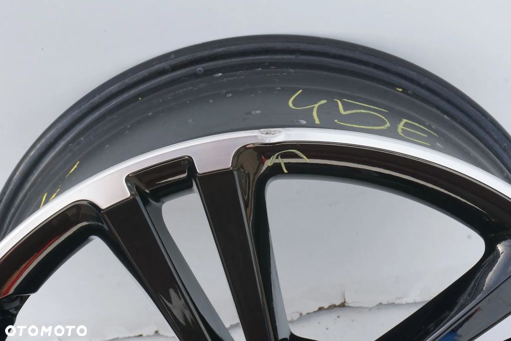 Mercedes 5x112 18 7,5J et49 A1774011300 - 2