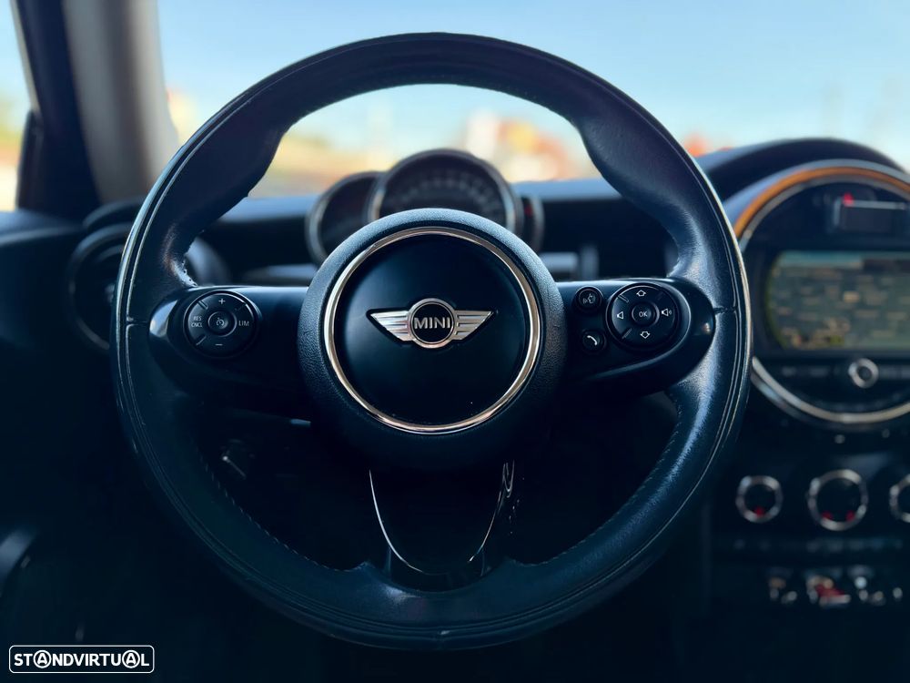 MINI 3 Portas Cooper D - 20