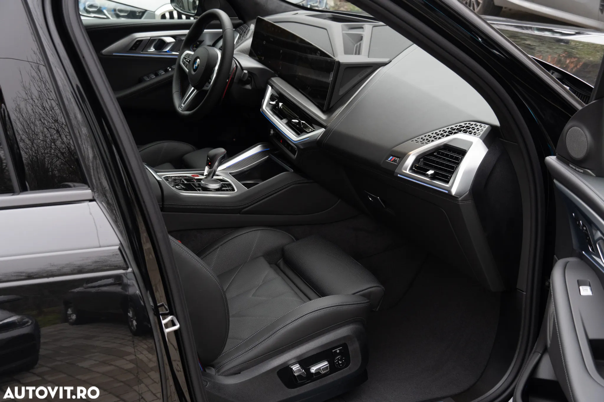 BMW XM 50e - 14