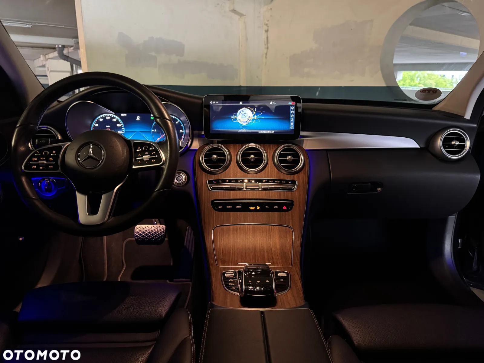 Mercedes-Benz Klasa C 200 d 9G-TRONIC - 10