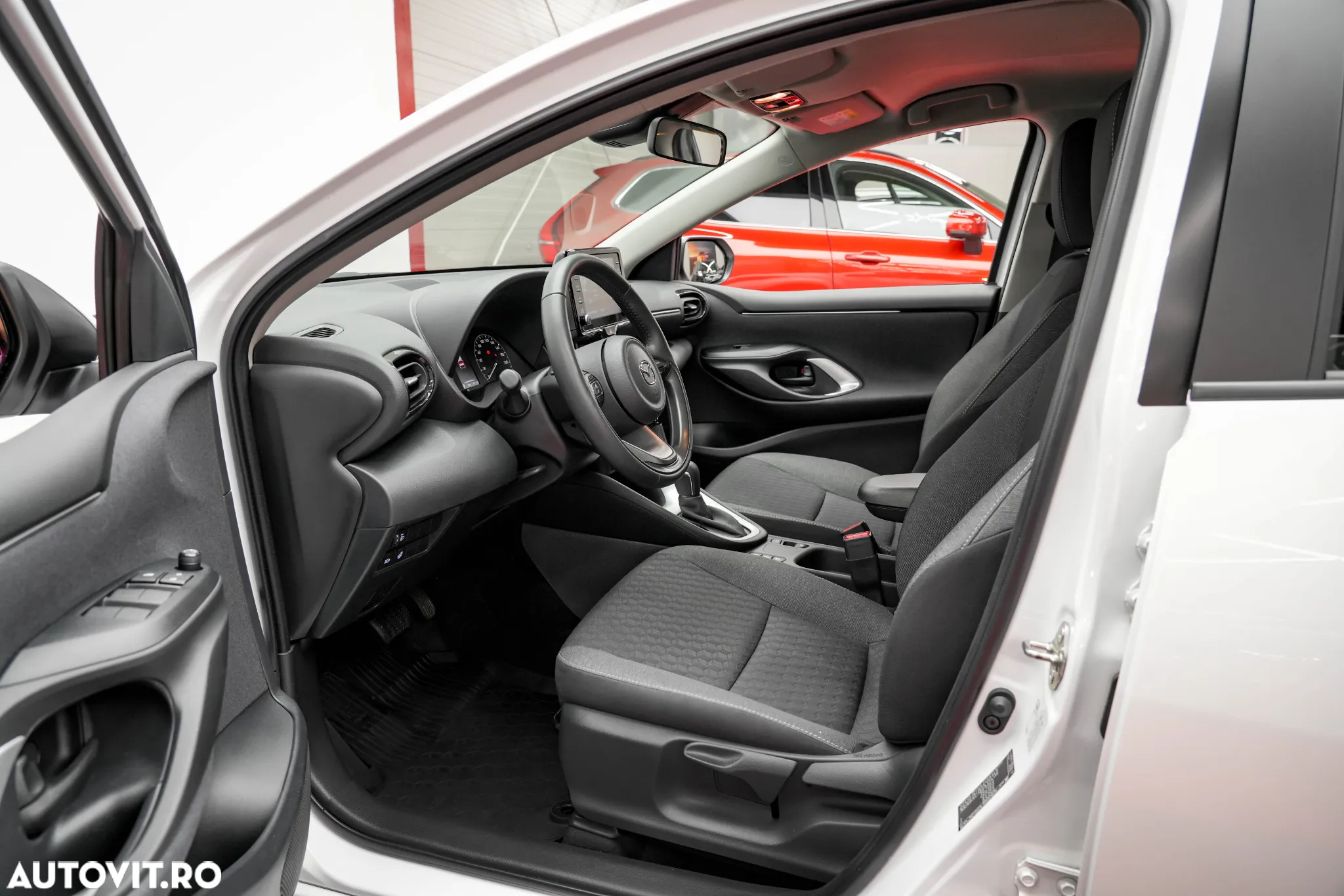 Mazda 2 Hybrid G116 CVT Exclusive-Line - 2