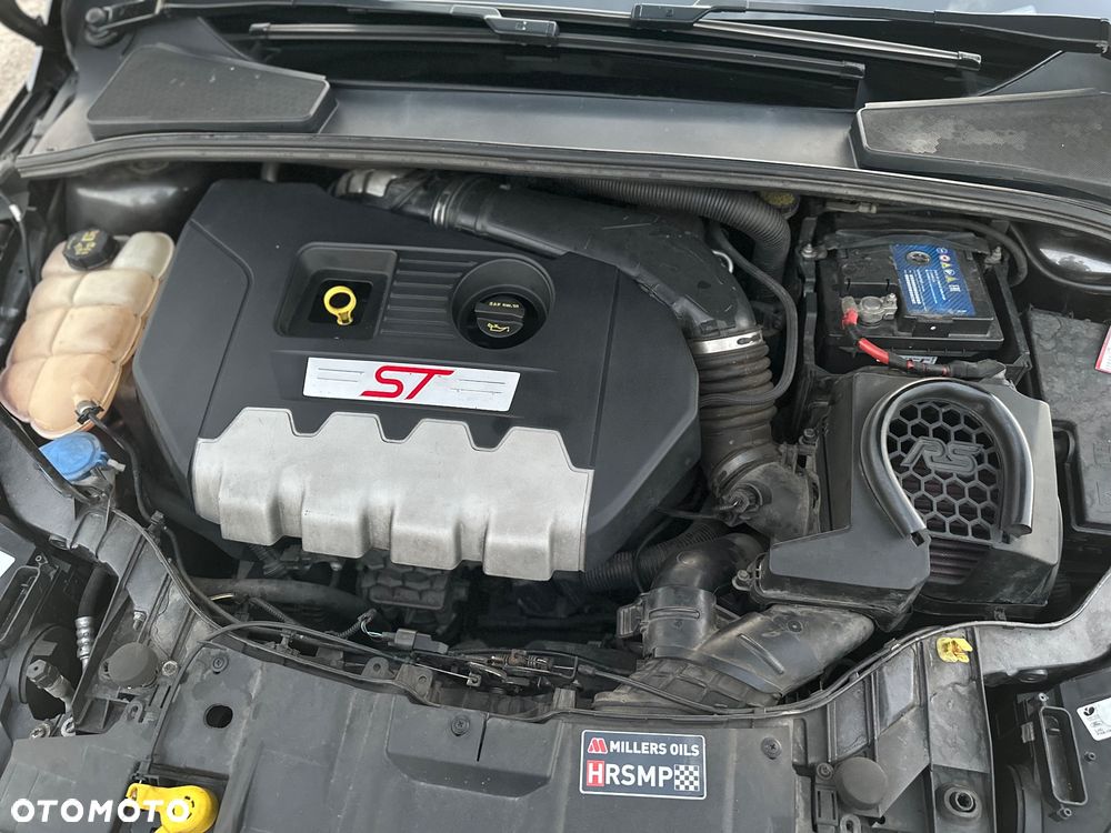 Ford Focus 2.0 EcoBoost ST-2 - 12
