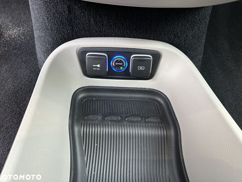 Chrysler Pacifica - 27