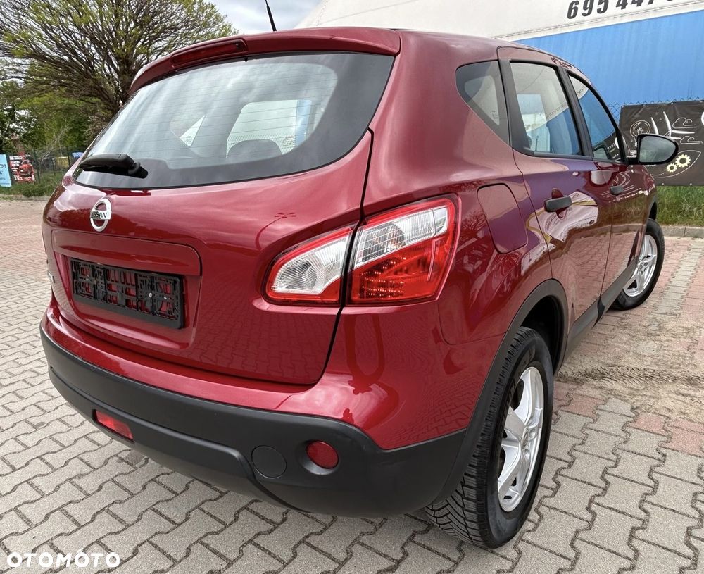 Nissan Qashqai 1.6 visia - 12