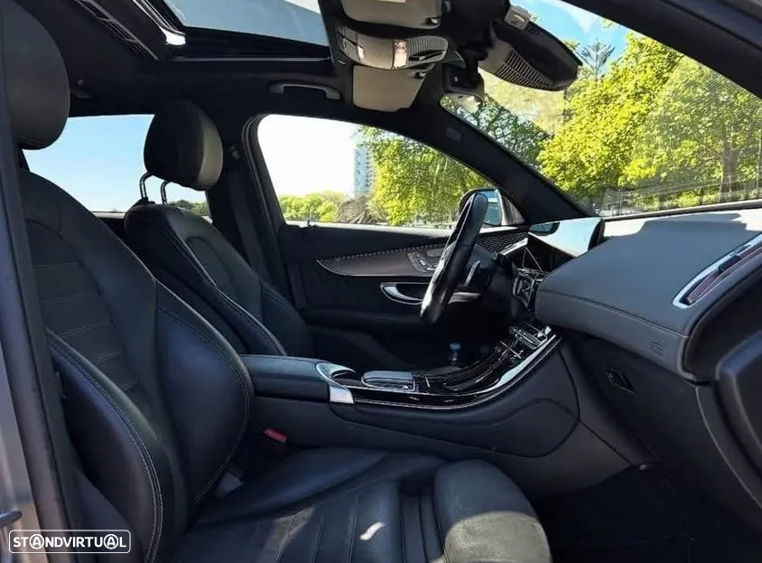 Mercedes-Benz EQC 400 4Matic - 6