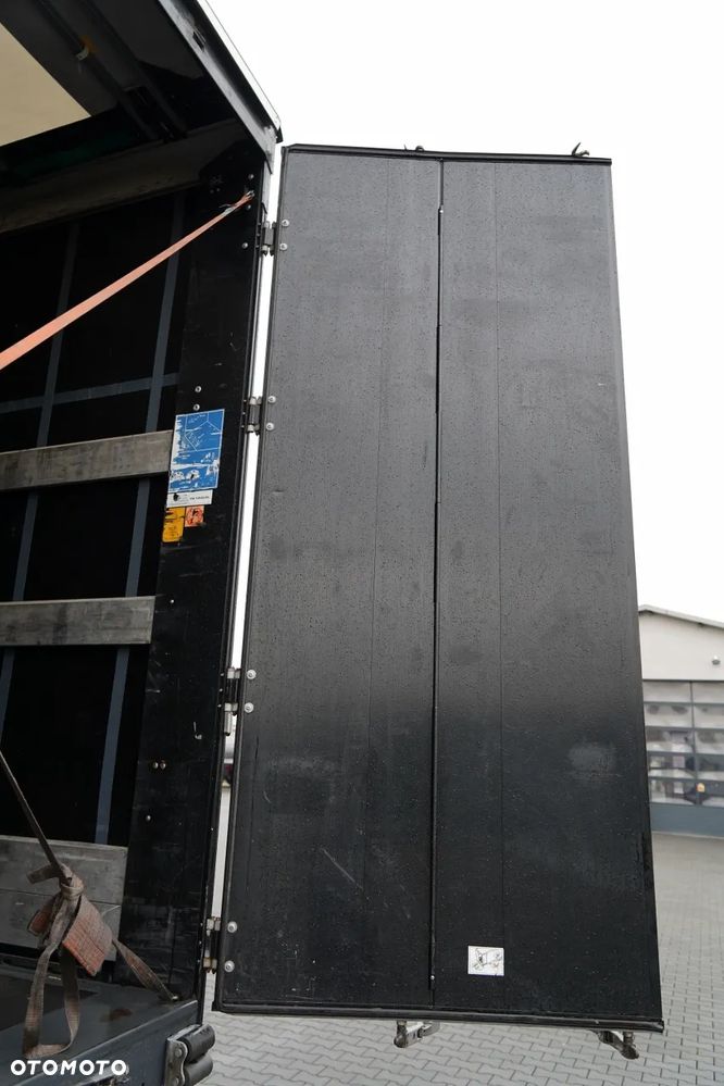 Volvo FH 460 / 6x2 / FIRANKA- 7,7 m / DACH PODNOSZONY / I-SAVE / KLIMA POSTOJOWA / OŚ PODNOSZONA SKRĘTNA / - 19