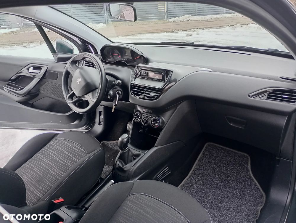 Peugeot 208 PureTech 68 Active - 11