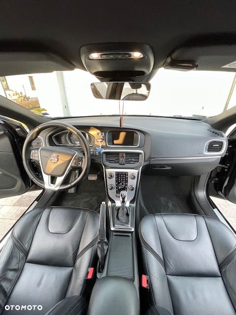 Volvo V40 D3 Drive-E Ocean Race - 12