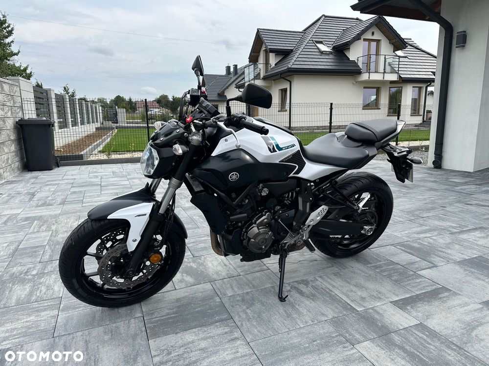 Yamaha MT - 13