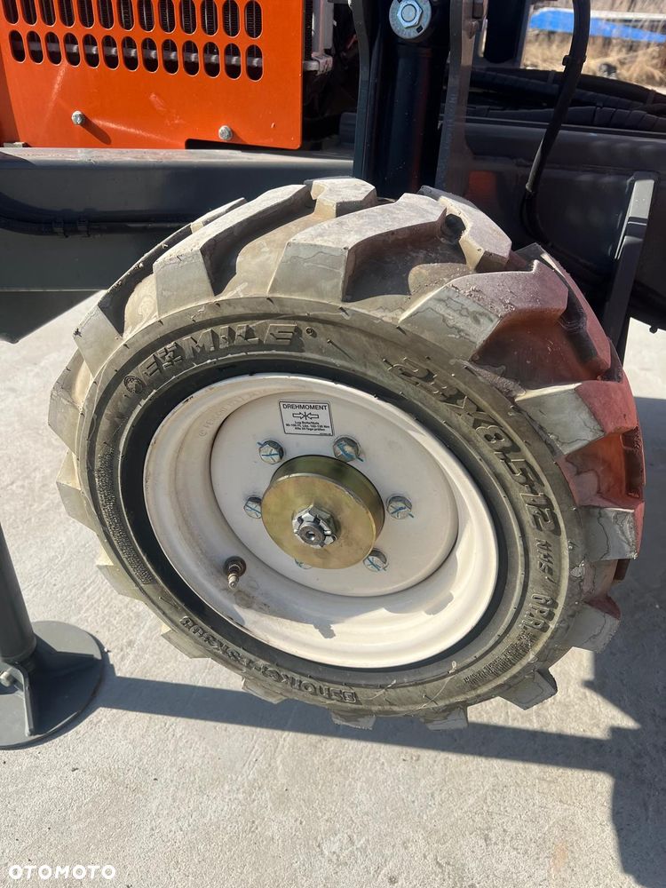 Snorkel S2255RT Podnośnik nożycowy 4x4 Diesel 50 mth 420KG Platforma Genie Skyjack - 10