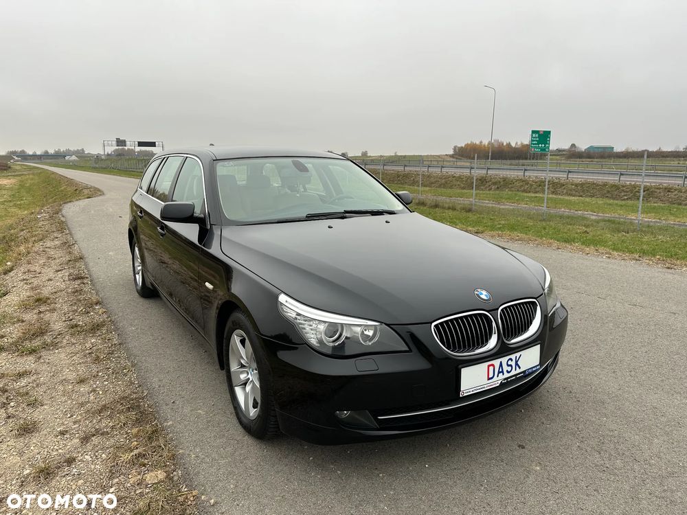 BMW Seria 5 523i Touring - 7