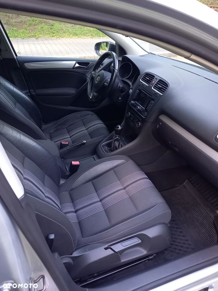 Volkswagen Golf 1.6 TDI DPF Trendline - 14