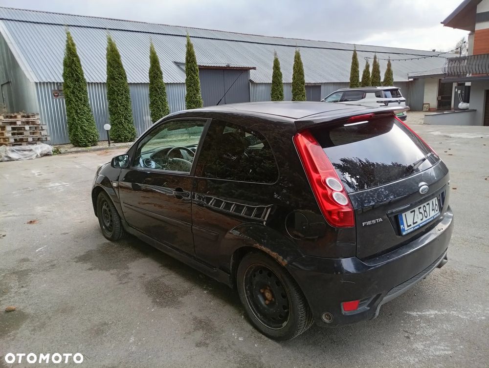 Ford Fiesta - 3
