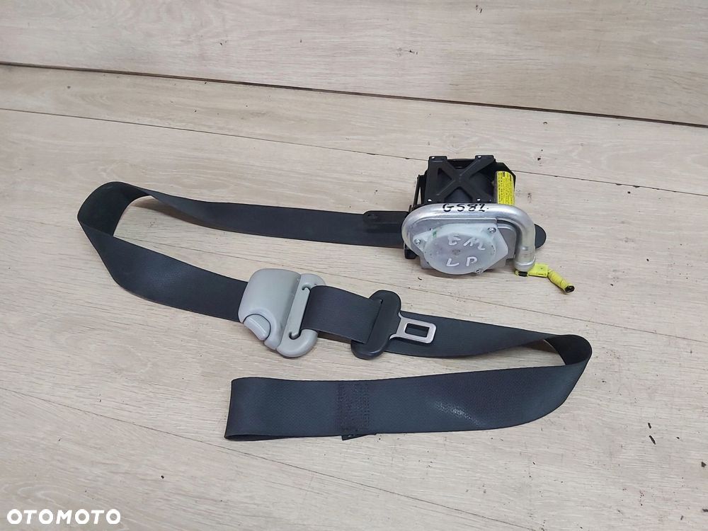 Toyota Corolla E12 pas bezpieczeństwa lewy przód 3D BDB - 1