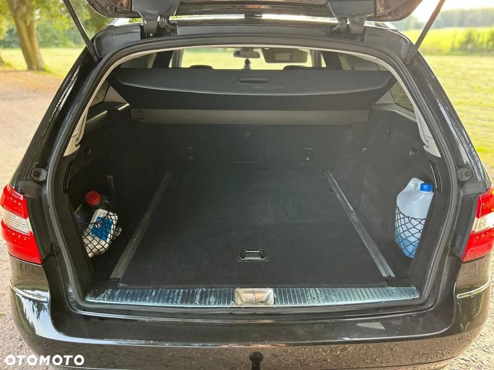 Mercedes-Benz Klasa E 200 BlueTEC 7G-TRONIC Elegance - 6