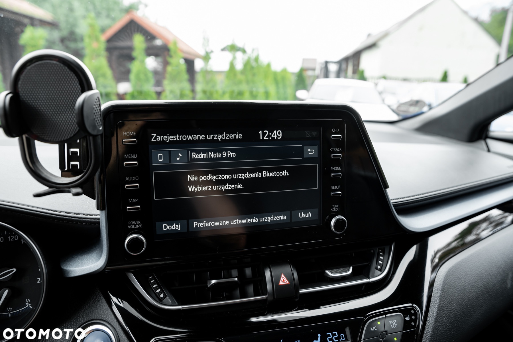 Toyota C-HR 1.8 Hybrid Team Deutschland - 38