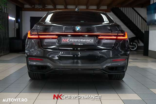 BMW Seria 7 - 10