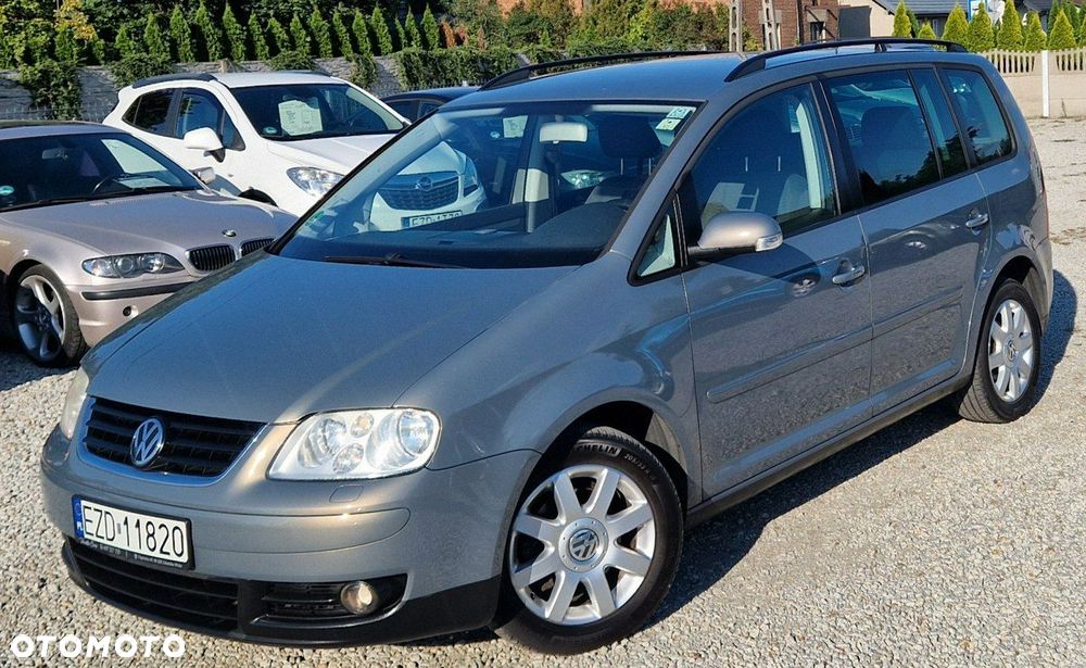 Volkswagen Touran 2.0 TDI Q-Line - 27